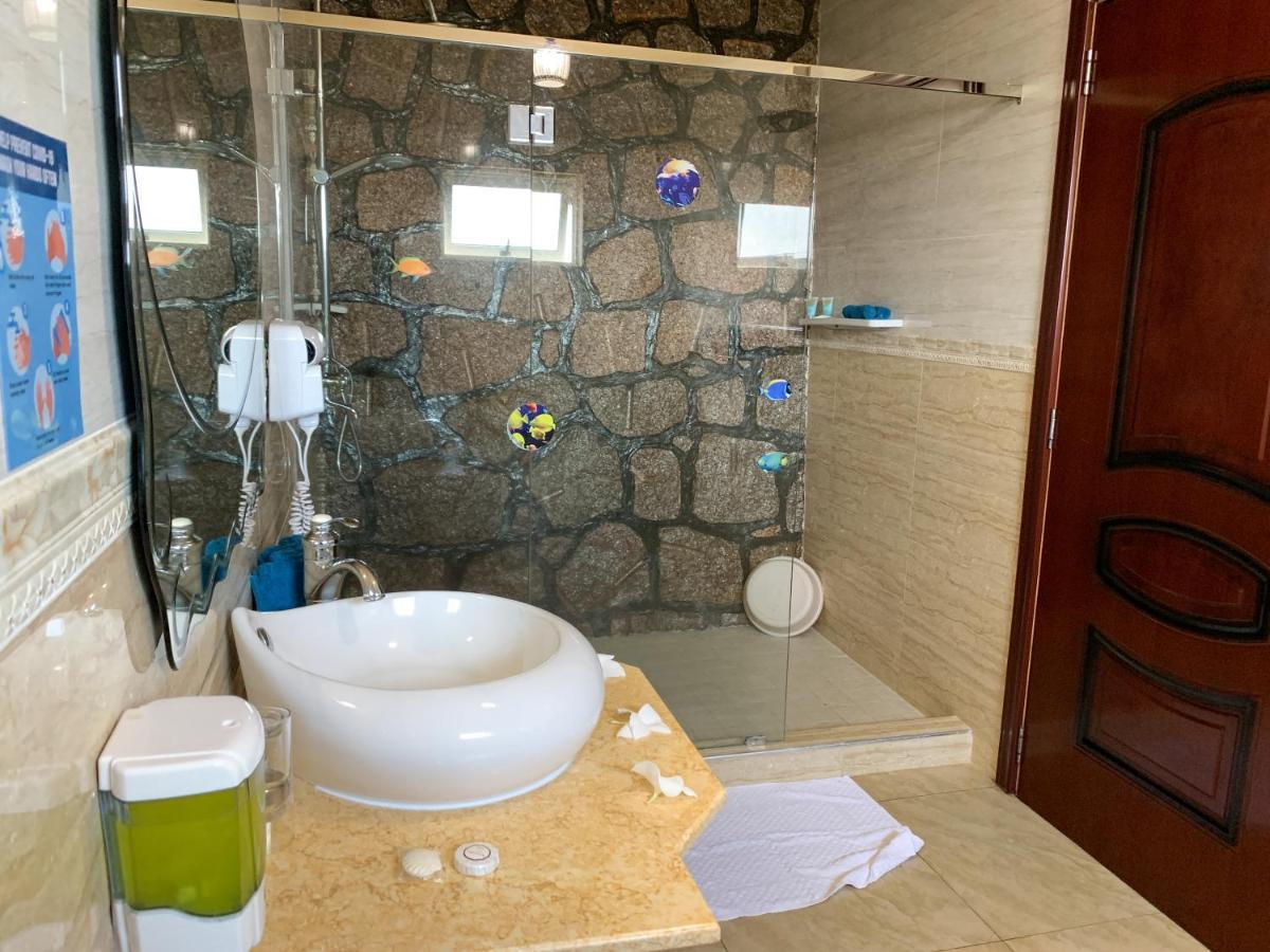 Exotic Guest House Anse Volbert Village Екстериор снимка