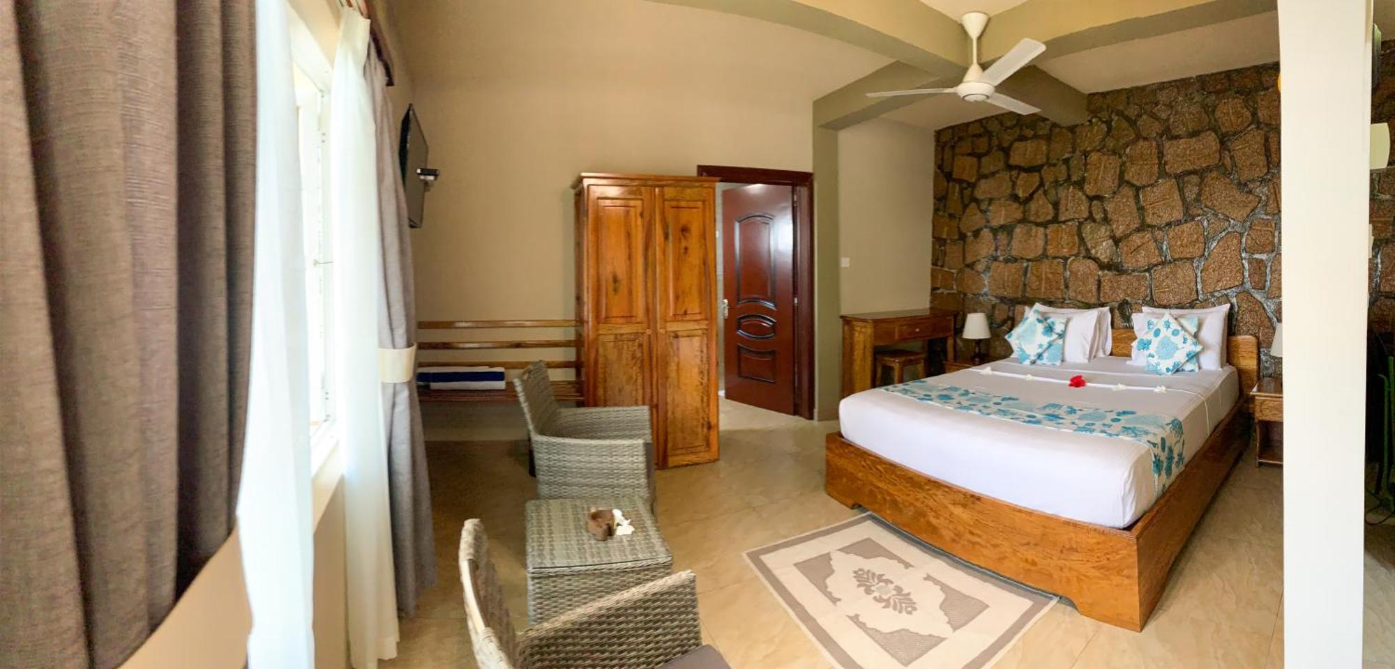 Exotic Guest House Anse Volbert Village Екстериор снимка