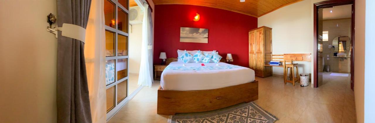 Exotic Guest House Anse Volbert Village Екстериор снимка