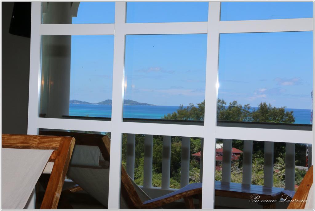 Exotic Guest House Anse Volbert Village Стая снимка